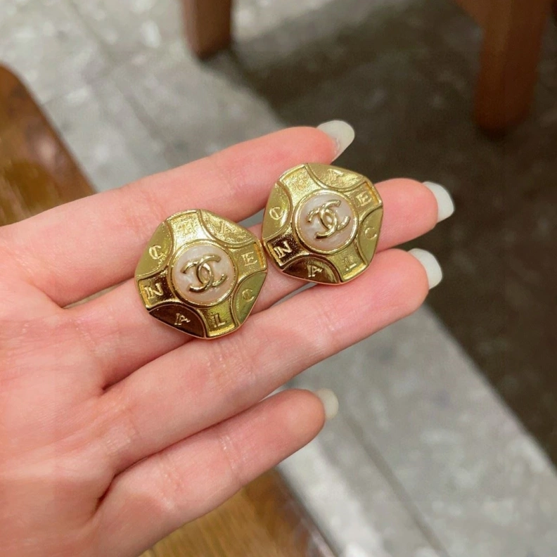 EasyMatch Chxnxl Earrings 285805