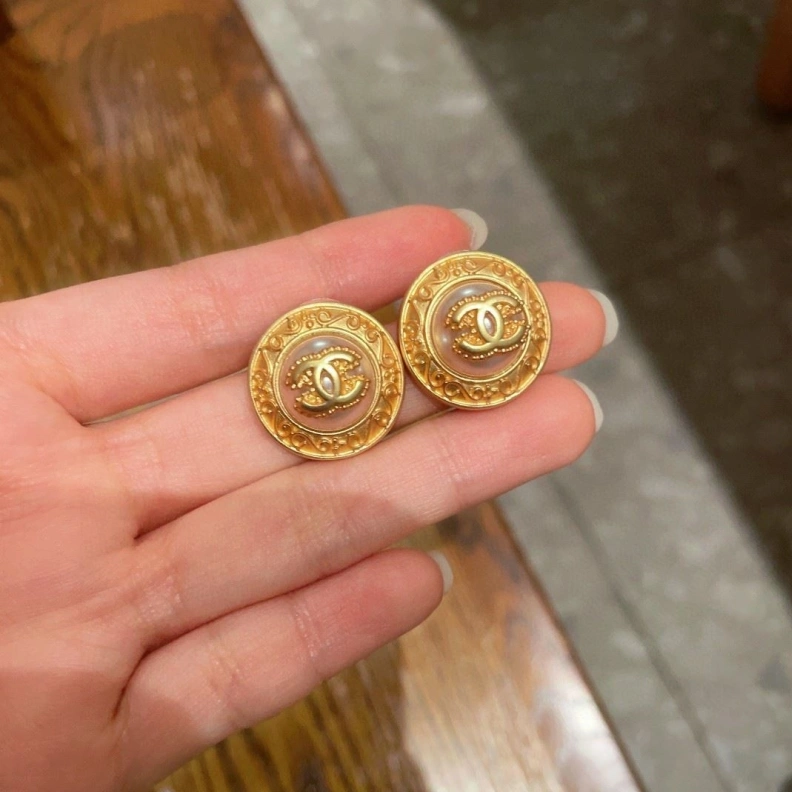 Versatile Chxnxl Earrings 285802