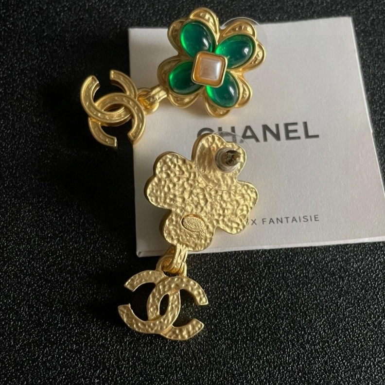 Chxnxl Earrings Compact 285808