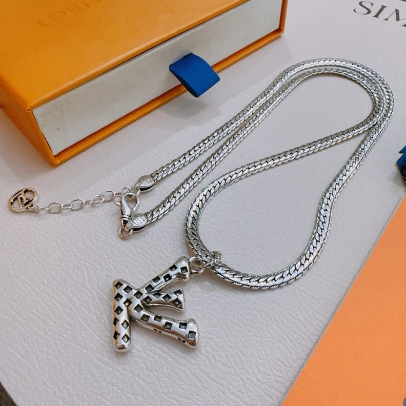 Affordable LX Necklaces 308847