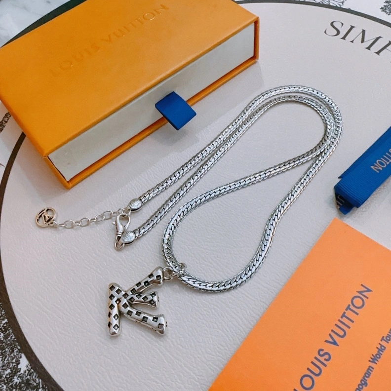 Affordable LX Necklaces 308847