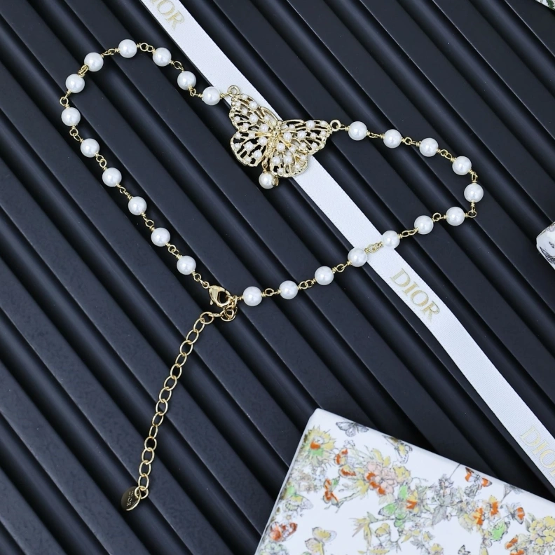 Christian Dxxr Necklaces Practical 294080