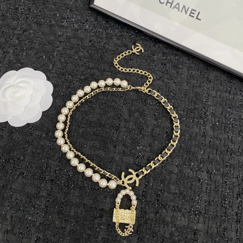 Flexible Chxnxl Necklaces 285349