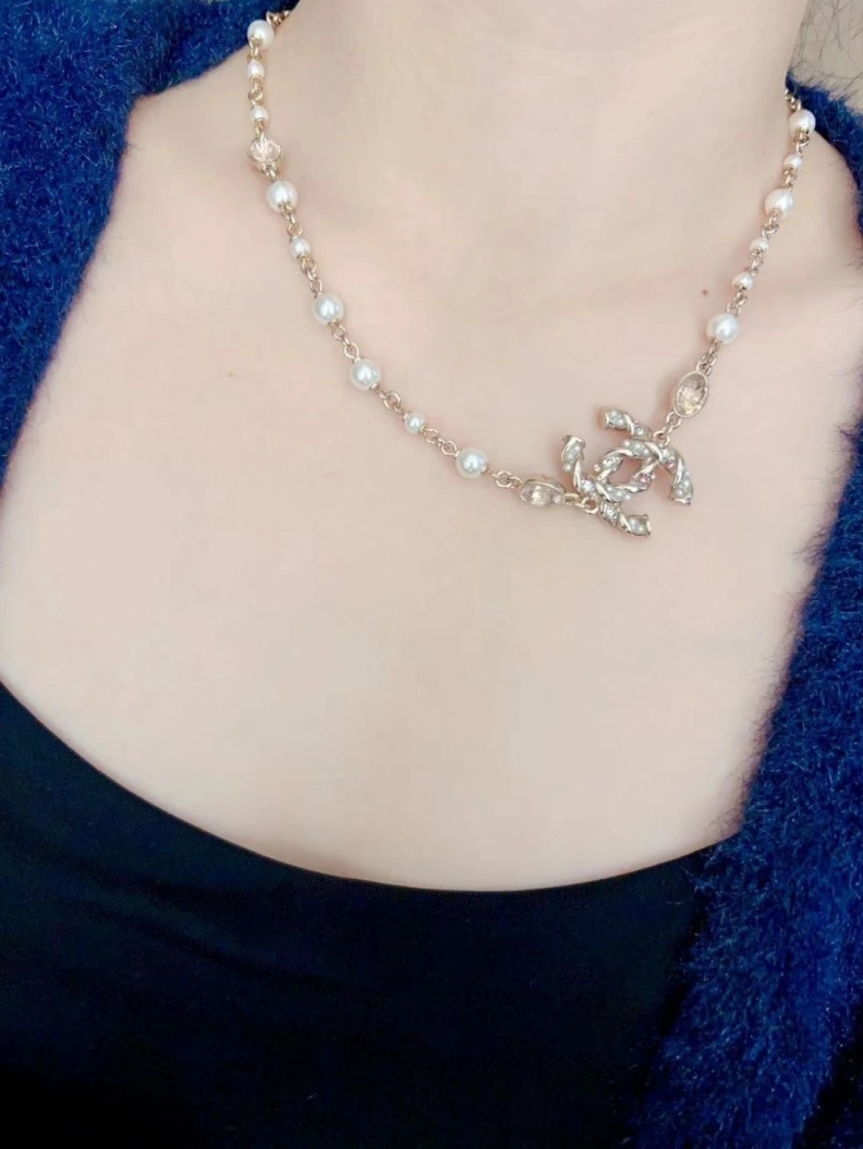 Elegant Chxnxl Necklaces 285346