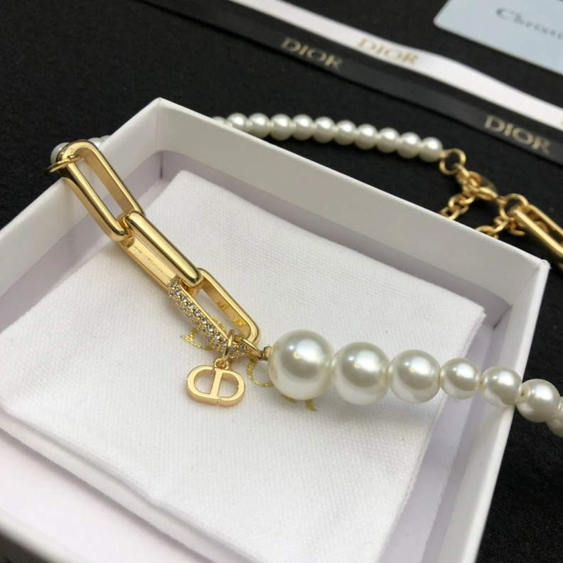 Christian Dxxr Necklaces Classic 294076