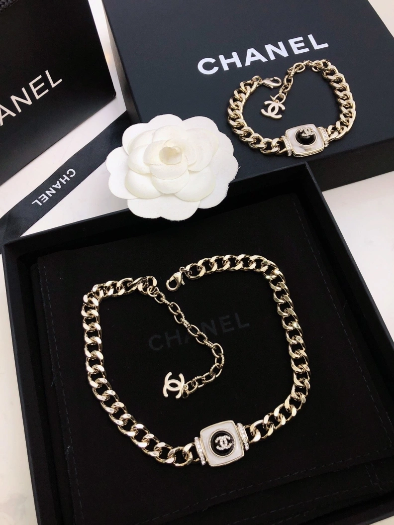 Chxnxl Necklaces Trendy 285341