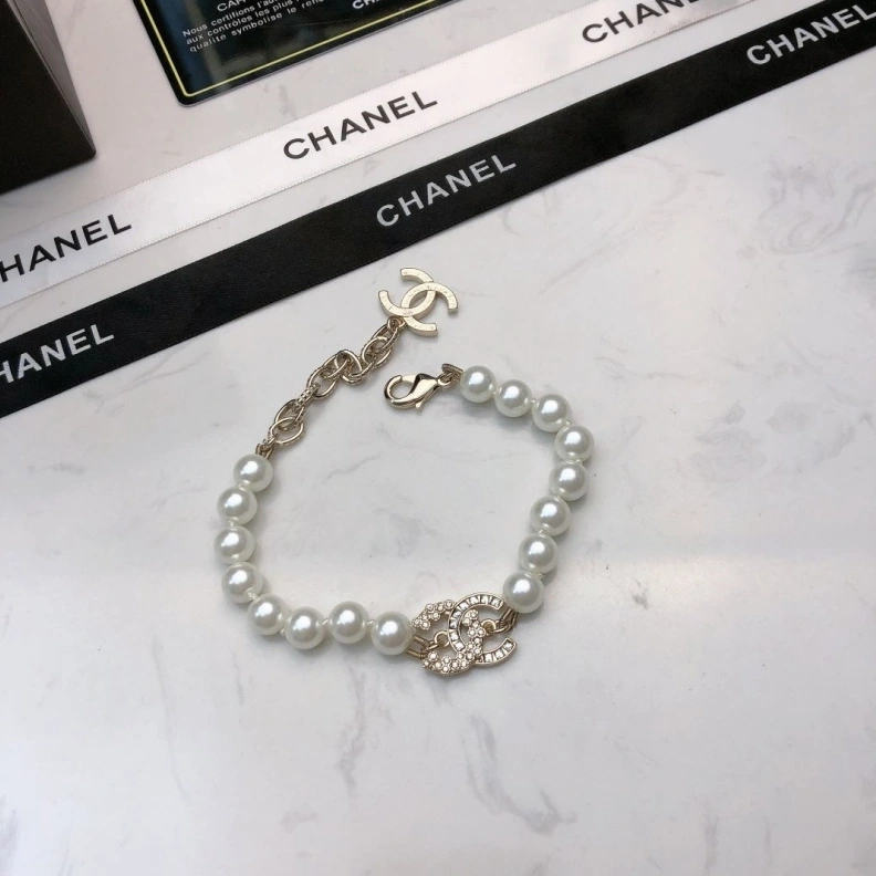 Resilient Chxnxl Bracelets 286468