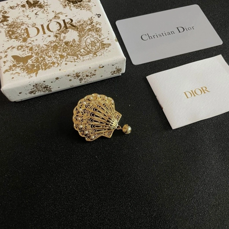 Christian Dxxr Brooches HighQuality 294263