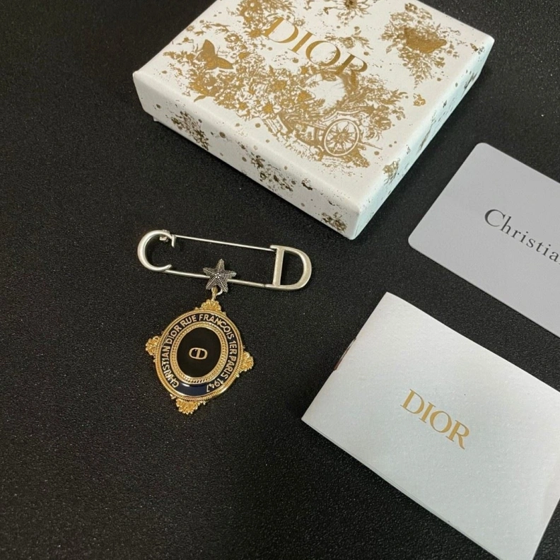 Bright Christian Dxxr Brooches 294262