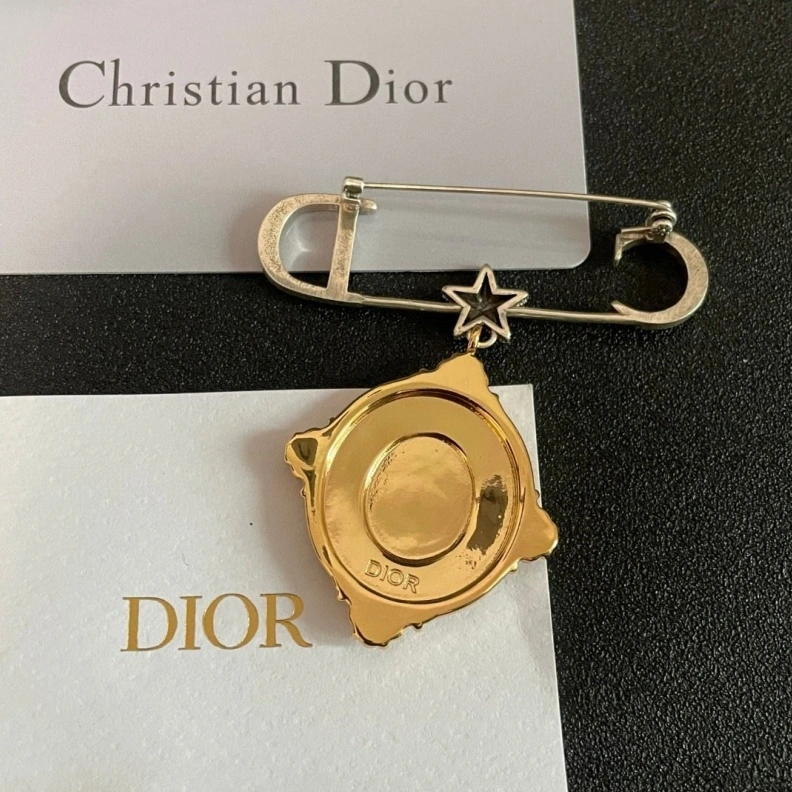 Bright Christian Dxxr Brooches 294262
