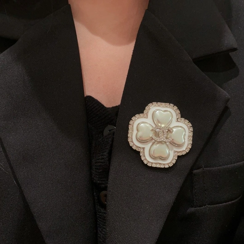 Chxnxl Brooches StreetReady 286358