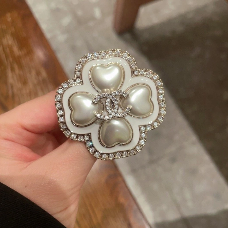 Chxnxl Brooches StreetReady 286358