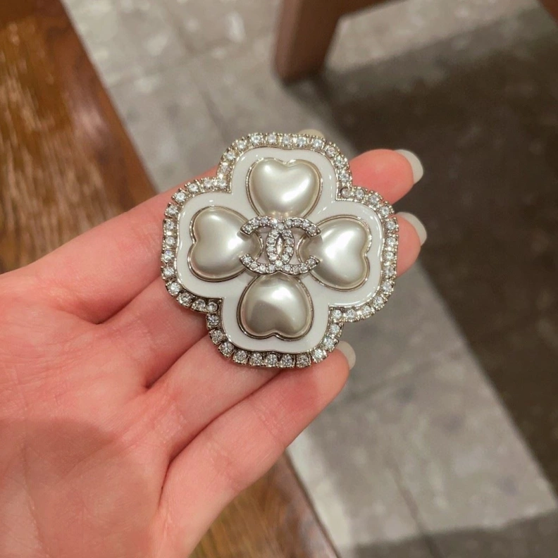 Chxnxl Brooches StreetReady 286358