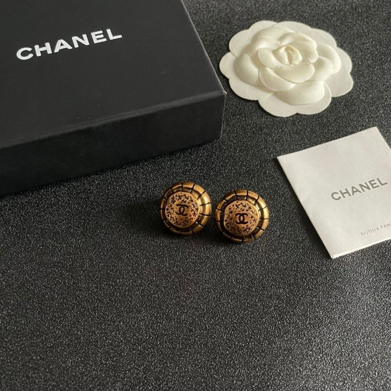 Compact Chxnxl Earrings 285800