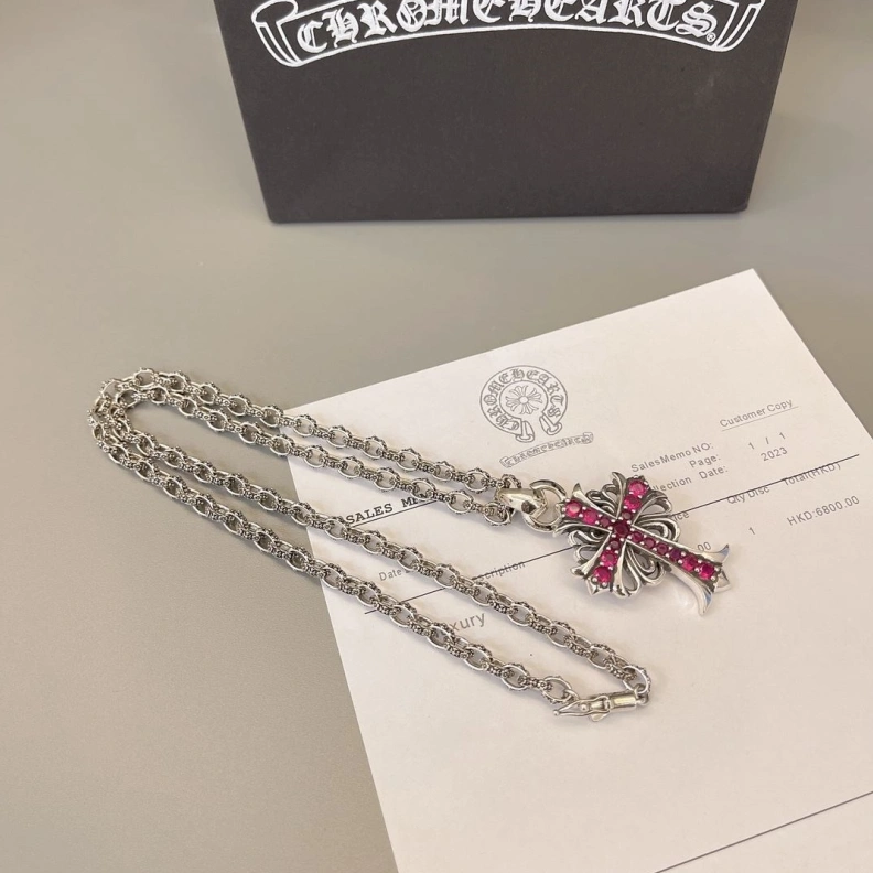 Vibrant Chrxmx Hxxrts Necklaces 296806