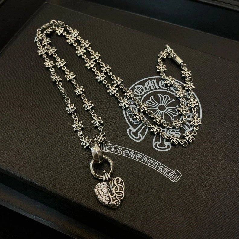 Chrxmx Hxxrts Necklaces Comfortable 296807