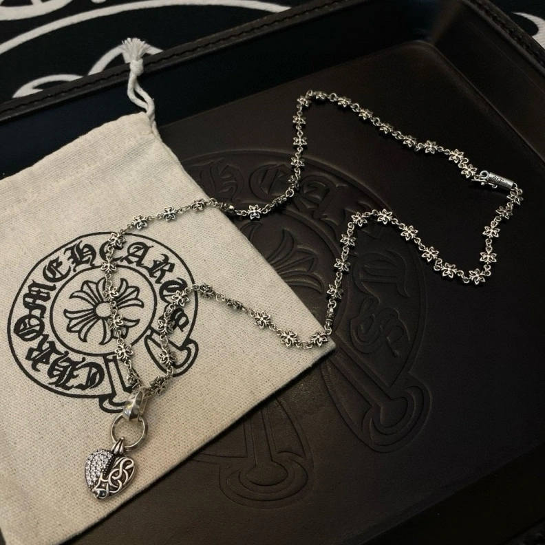 Chrxmx Hxxrts Necklaces Comfortable 296807
