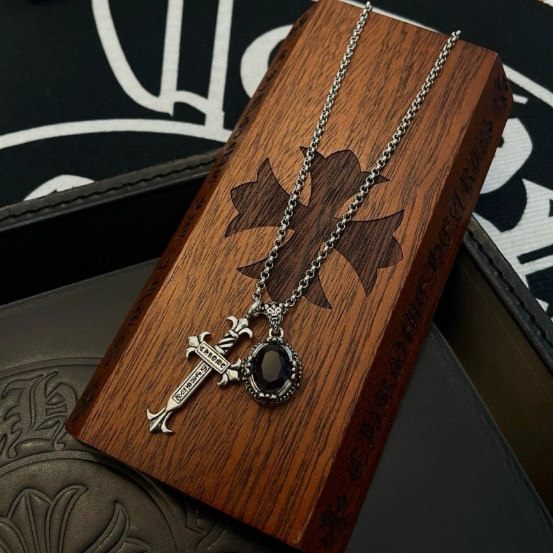 Chrxmx Hxxrts Necklaces Fashionable 296803