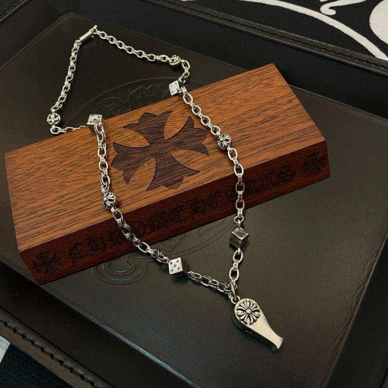 Chrxmx Hxxrts Necklaces GoAnywhere 296800