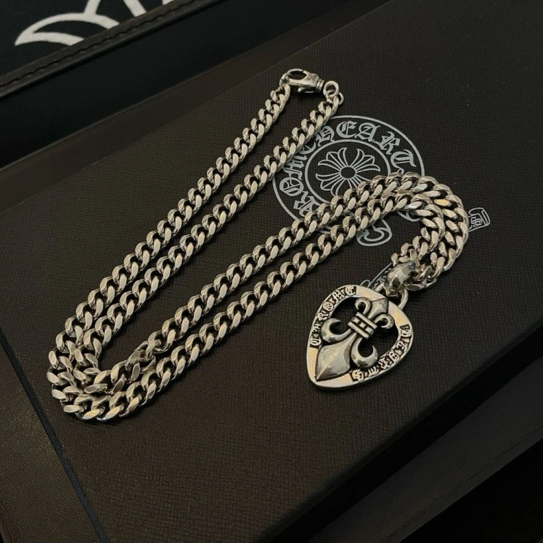 Chrxmx Hxxrts Necklaces Cozy 296792
