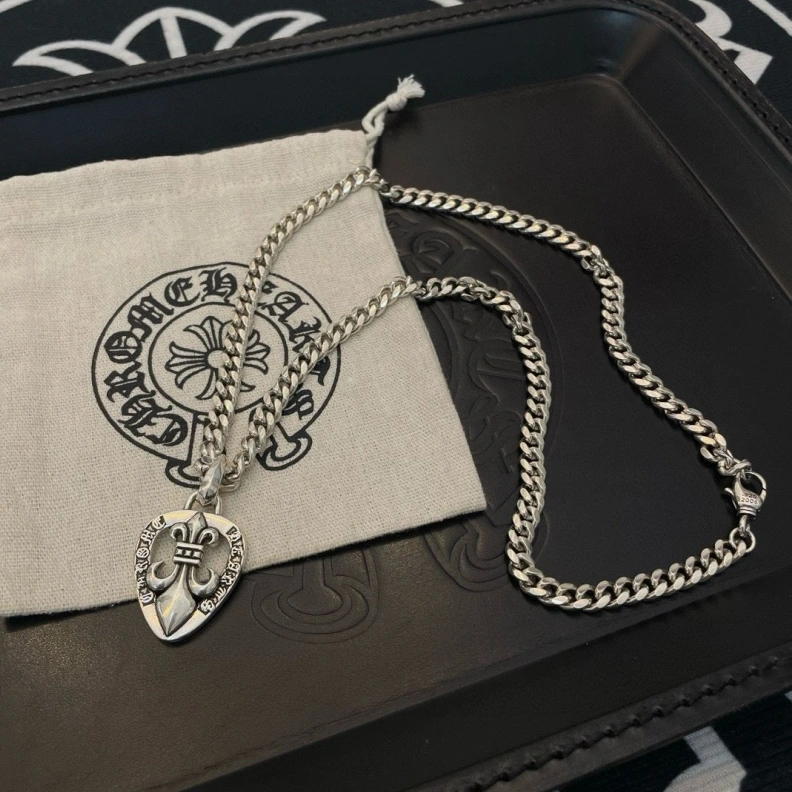 Chrxmx Hxxrts Necklaces Cozy 296792