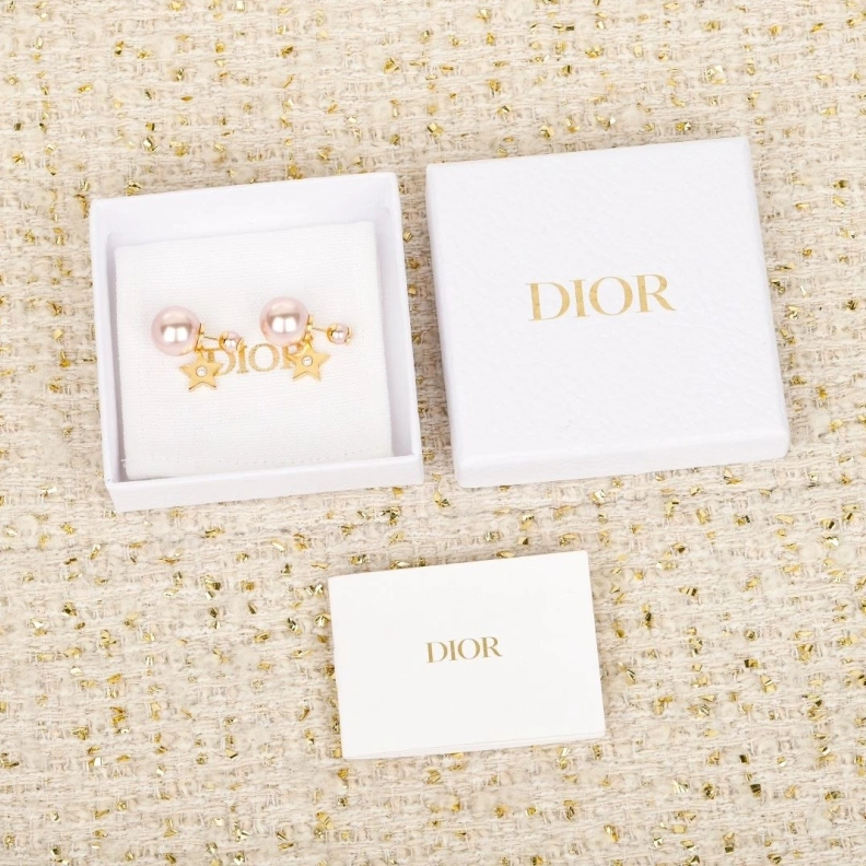 Breathable Christian Dxxr Earrings 294154