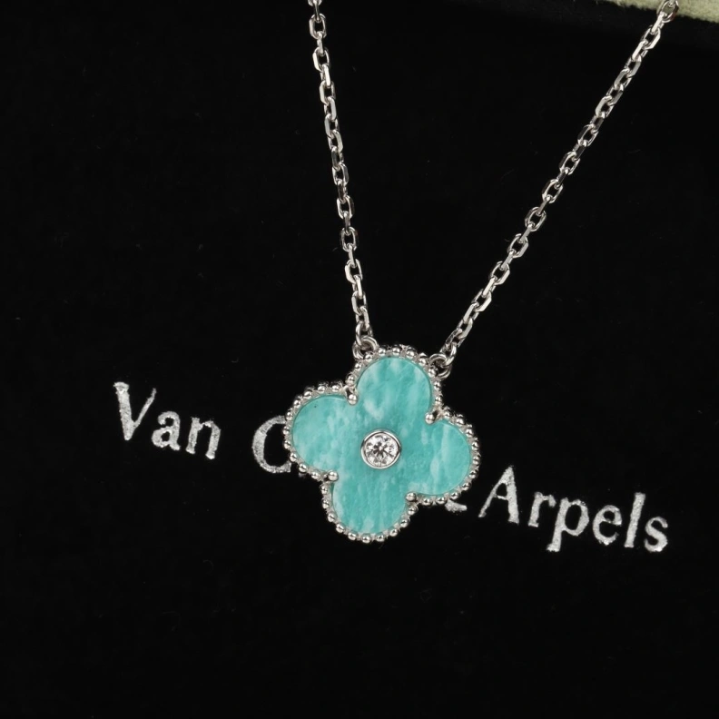 Practical Chxnxl Necklaces 285334