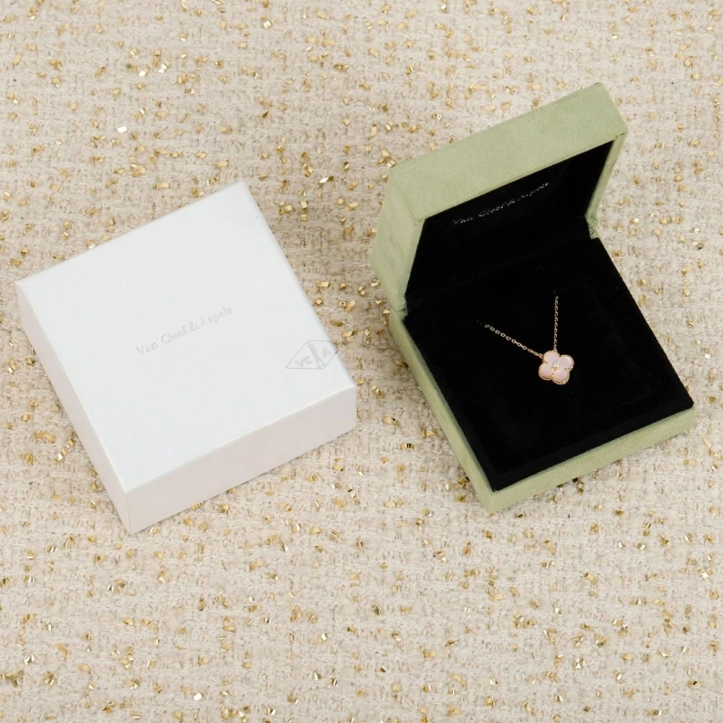 Chxnxl Necklaces Trendy 285336