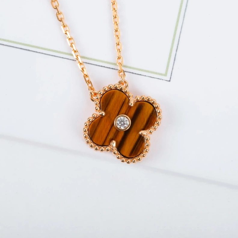 UrbanStyle Chxnxl Necklaces 285328