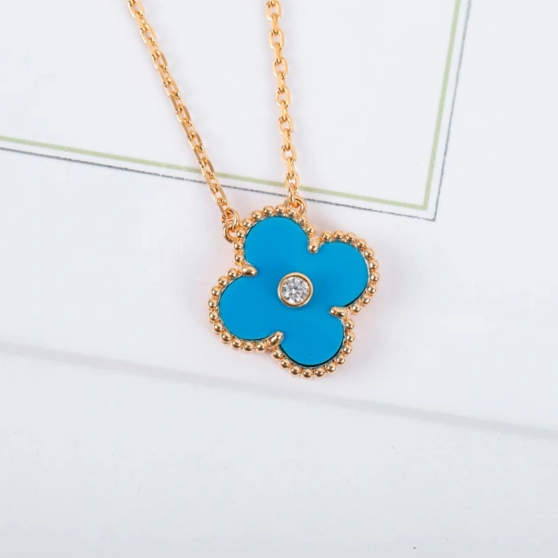 Lightweight Chxnxl Necklaces 285325