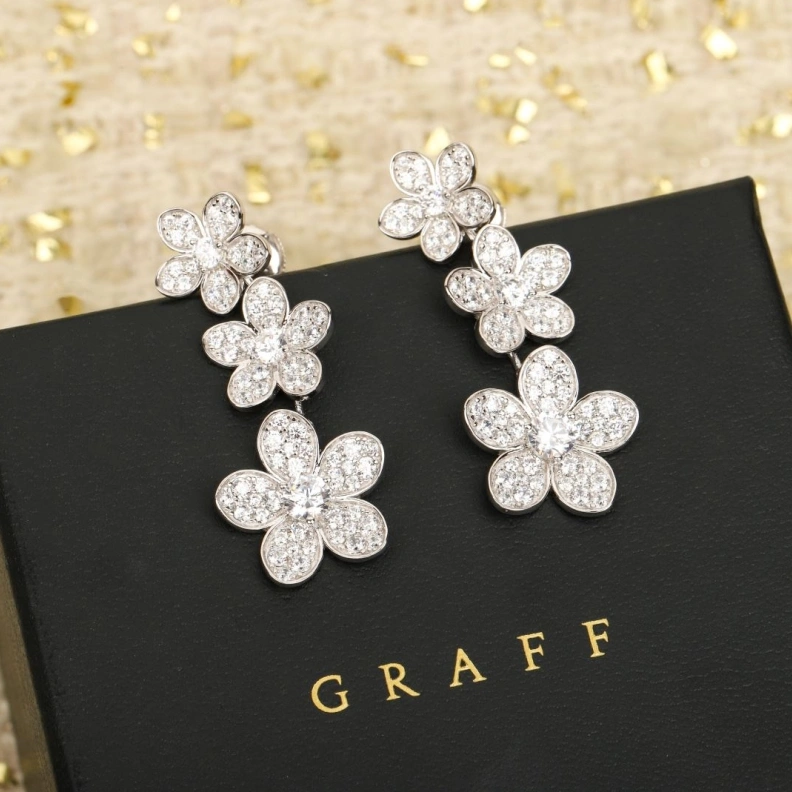 Chxnxl Earrings Bold 285768