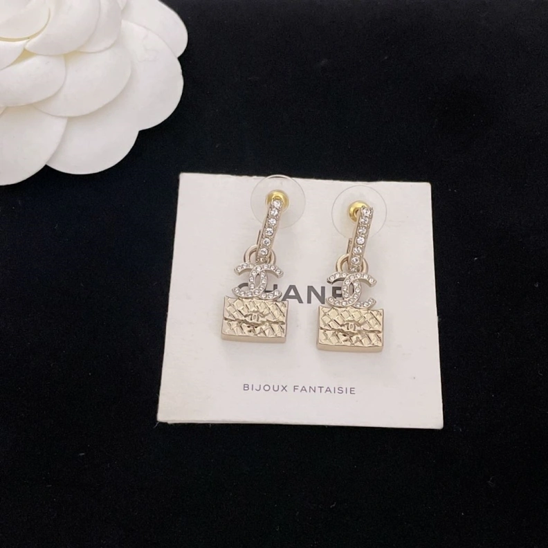 Practical Chxnxl Earrings 285756