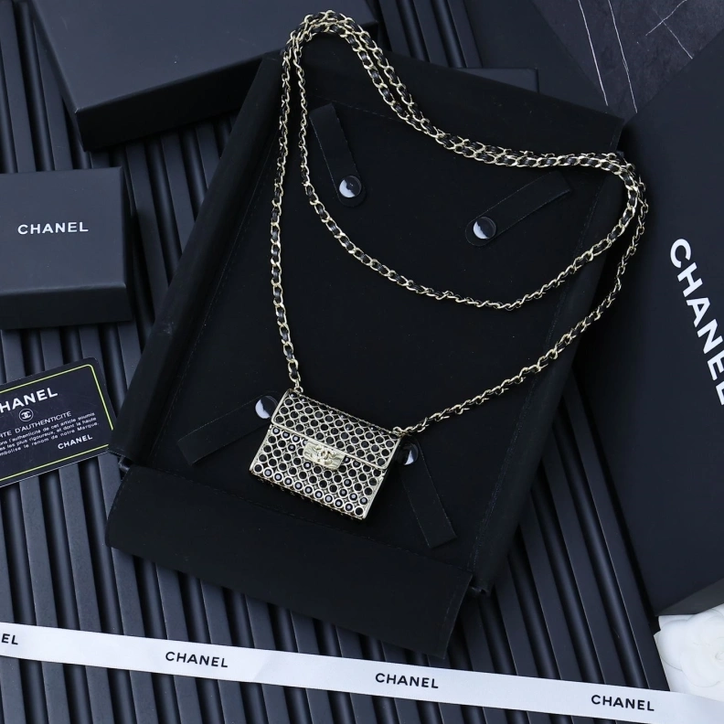 Timeless Chxnxl Necklaces 285317