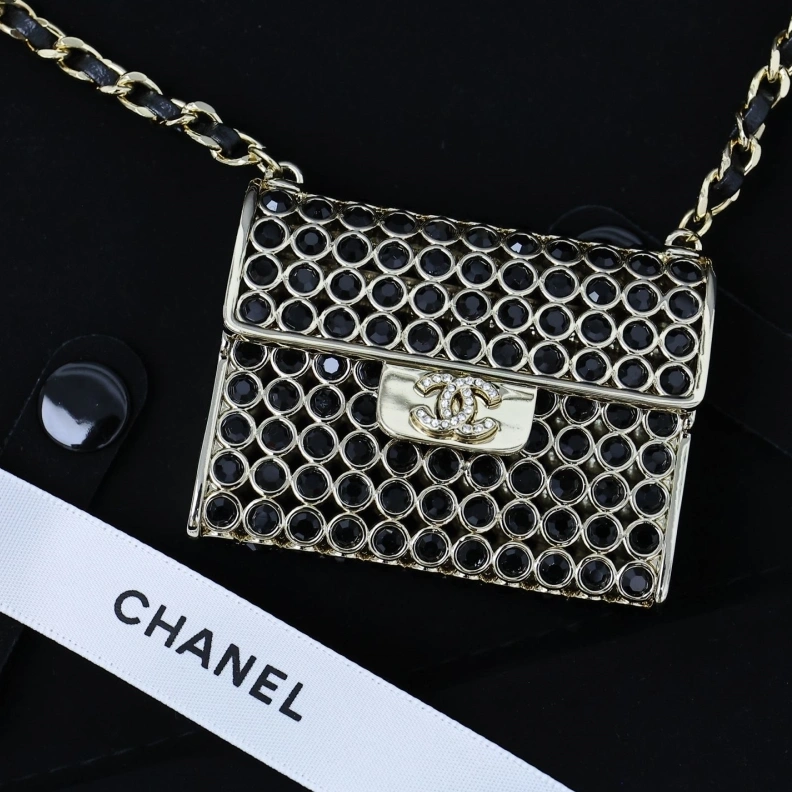 Timeless Chxnxl Necklaces 285317