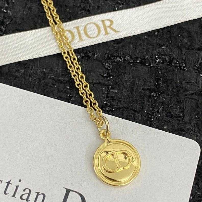 EyeCatching Christian Dxxr Necklaces 294071