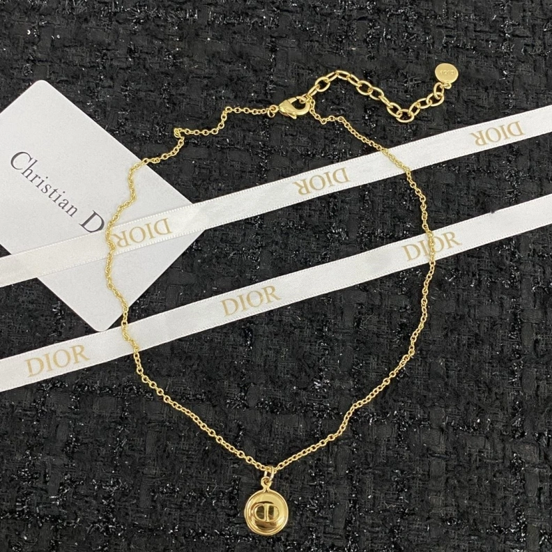 EyeCatching Christian Dxxr Necklaces 294071