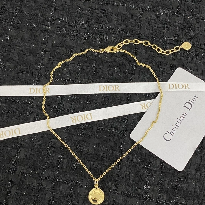 EyeCatching Christian Dxxr Necklaces 294071
