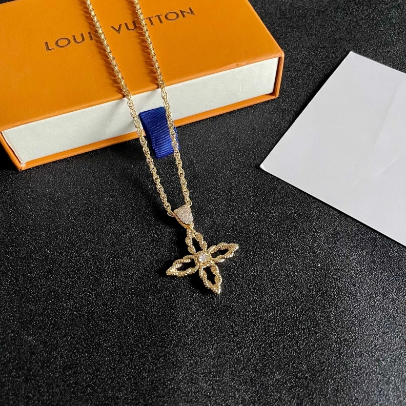 Durable LX Necklaces 308844