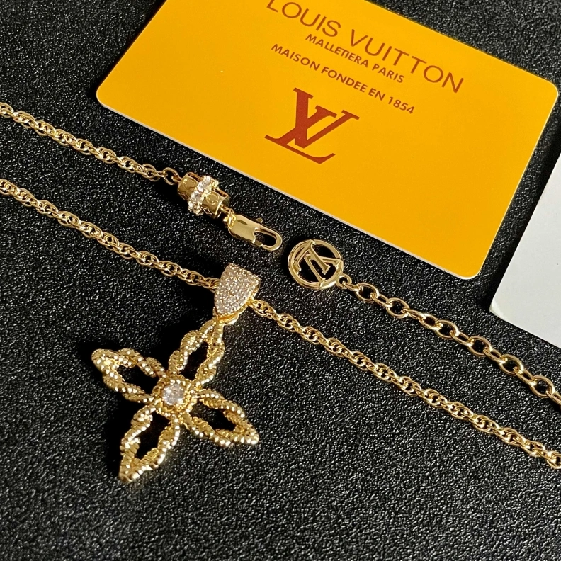 Durable LX Necklaces 308844