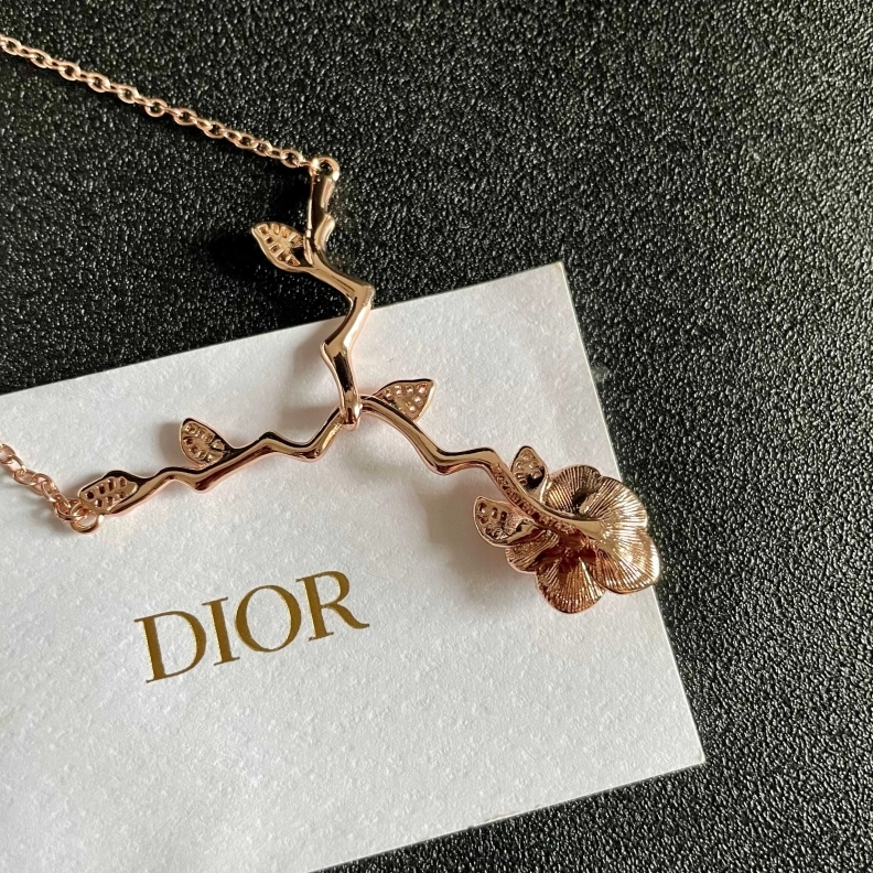 Christian Dxxr Necklaces Timeless 294073