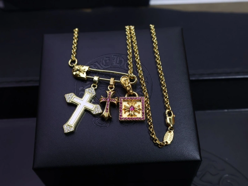 UrbanStyle Chrxmx Hxxrts Necklaces 296791