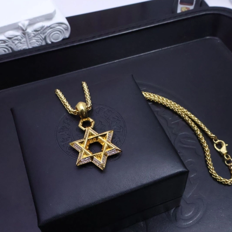 Sleek Chrxmx Hxxrts Necklaces 296782