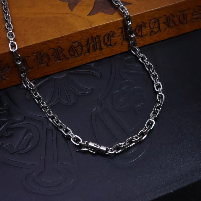 Chrxmx Hxxrts Necklaces Minimalist 296778