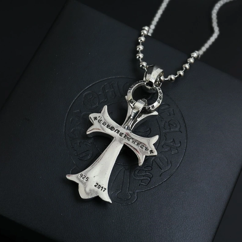 Comfortable Chrxmx Hxxrts Necklaces 296779