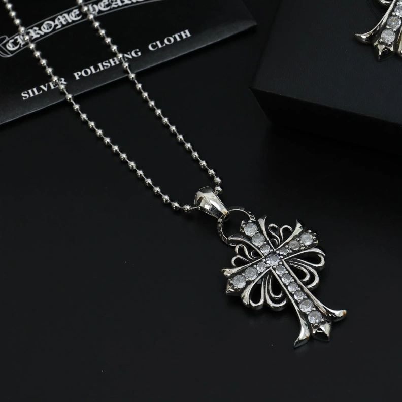 Chrxmx Hxxrts Necklaces GoodFit 296780