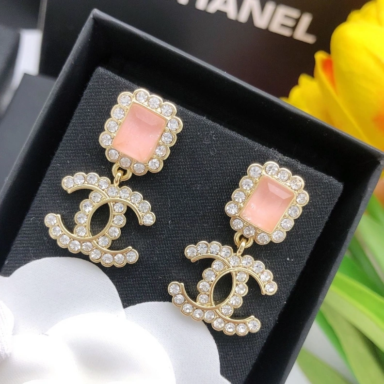 Lightweight Chxnxl Earrings 285753