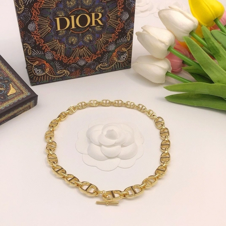 Christian Dxxr Necklaces Elegant 294068
