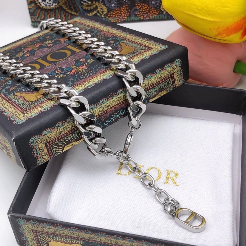 Christian Dxxr Necklaces Modern 294065