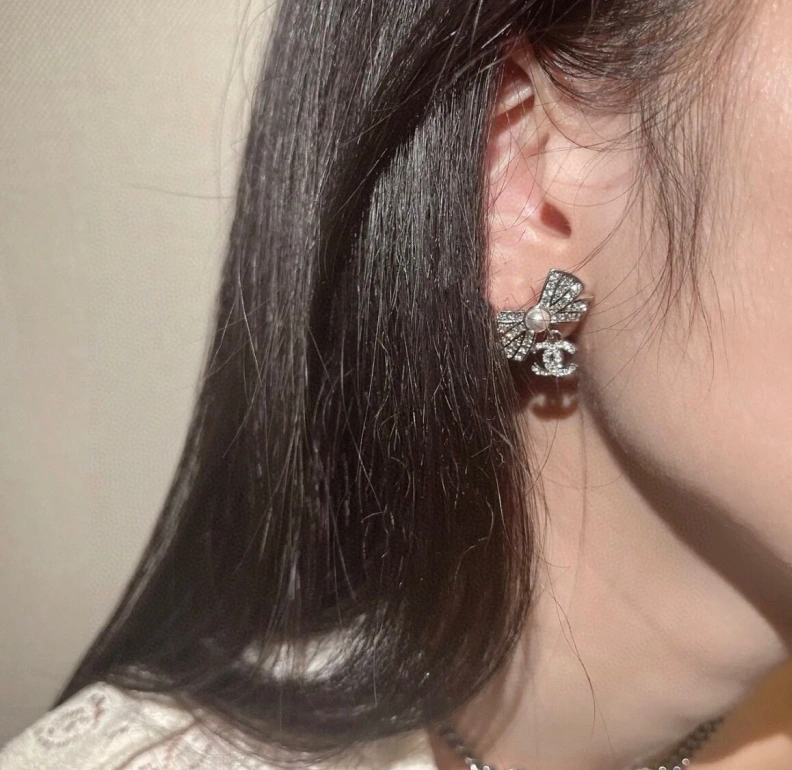 Chxnxl Earrings Trendsetting 285735