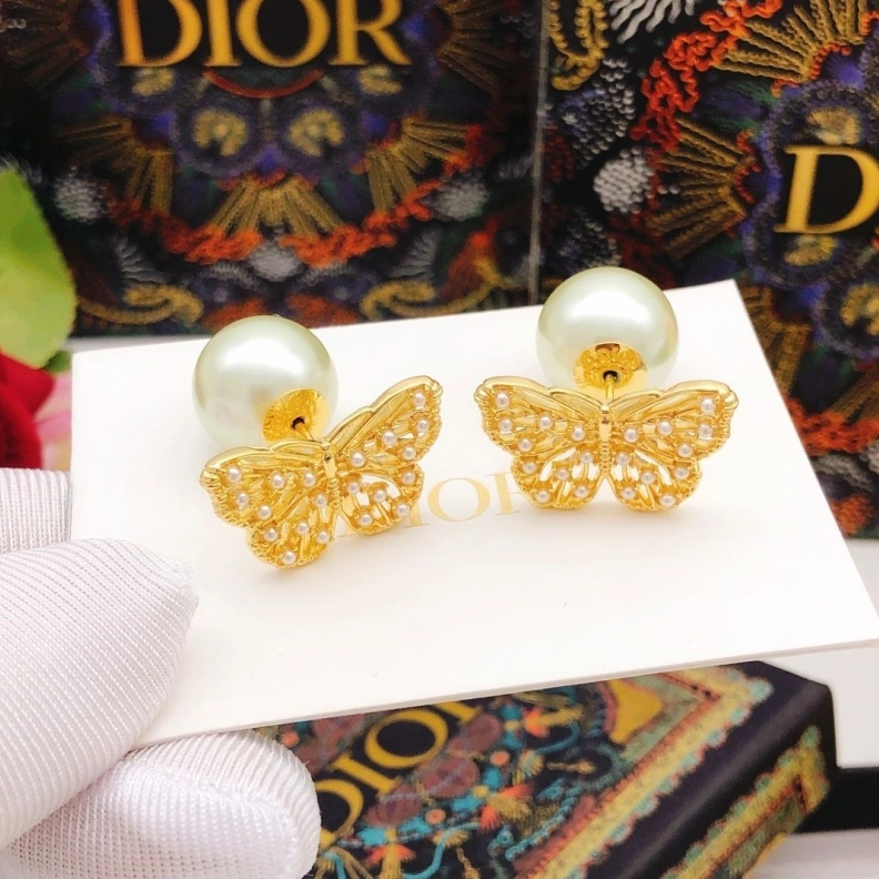 Trendsetting Christian Dxxr Earrings 294147